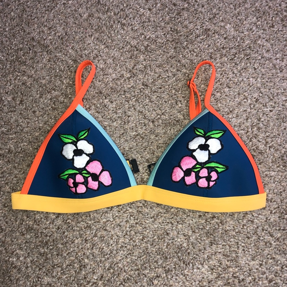 triangl 🧡 bikini top